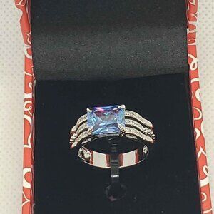 Brand New 18k White Gold Plated ring with cubic zirconia stones & blue gemstone